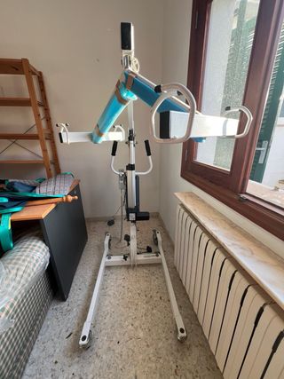 Grua para personas movilidad reducida