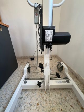 Grua para personas movilidad reducida