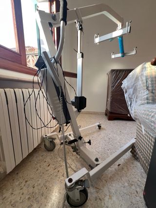 Grua para personas movilidad reducida