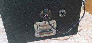 Subwoofer tornado azul y eq sonido KENWOOD