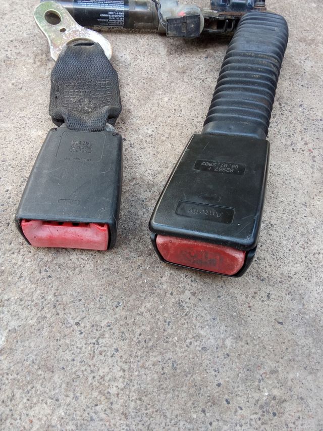pretensores cinturòn BMW E46 disponibles