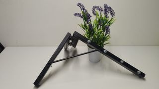 TENDEDERO PLEGABLE DE PARED NEGRO  4 CUERDAS