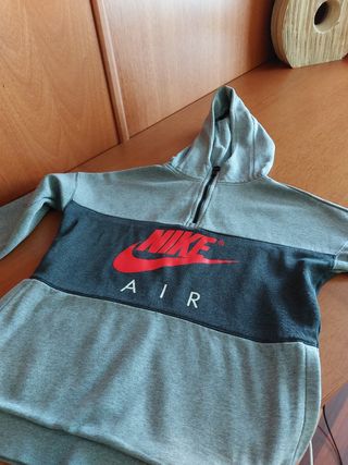 Chaqueta tipo chandal.Nike.Talla 10/12