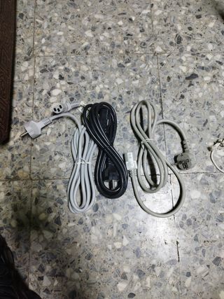 Cable corriente ordenador
