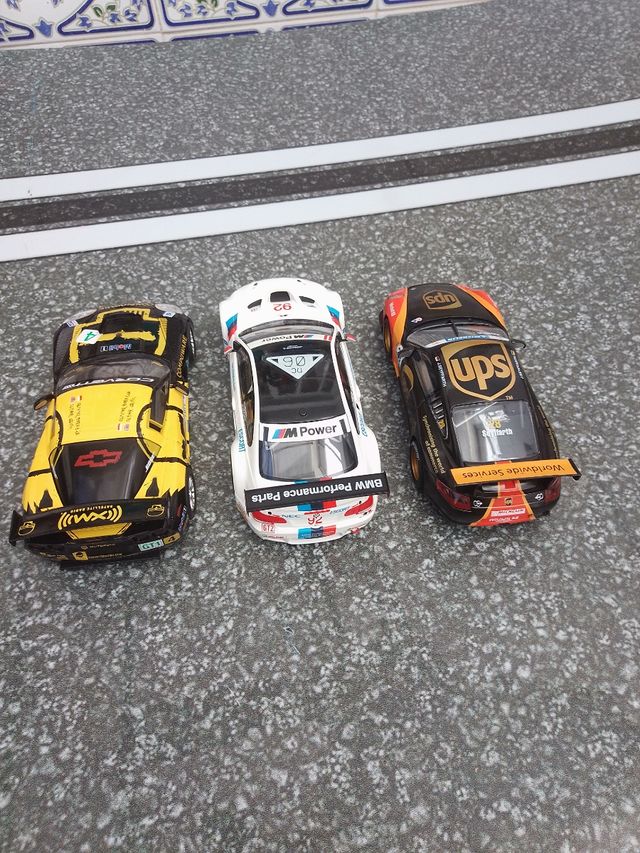 Coches analógicos 20 por cada uno  no ofertas