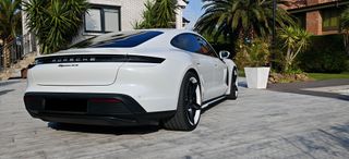 Porsche Taycan 2020