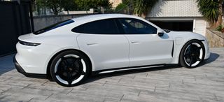 Porsche Taycan 2020
