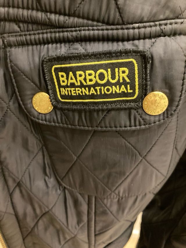 Barbour International mujer
