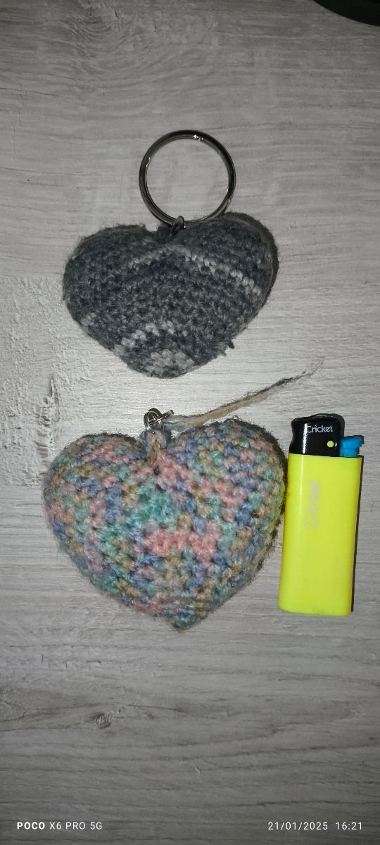 Portachiavi cuore a uncinetto