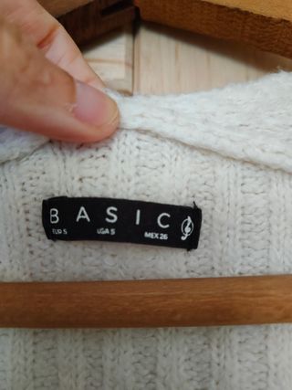 Jersey blanco de pico