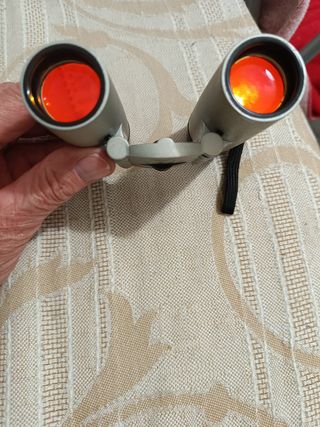 Prismáticos completamente nuevos