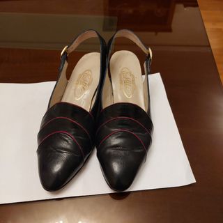 Zapatos de piel, abiertos talón azul marino