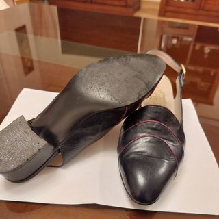 Zapatos de piel, abiertos talón azul marino