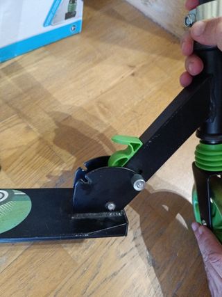 Patinete scooter marca Avigo