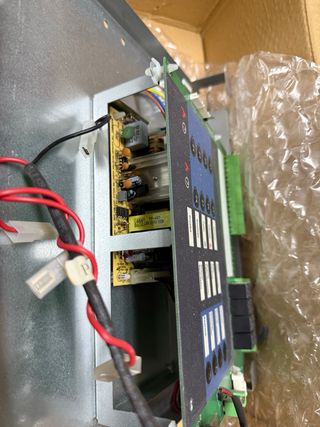 Central de detección y alarmas de incendio M408C