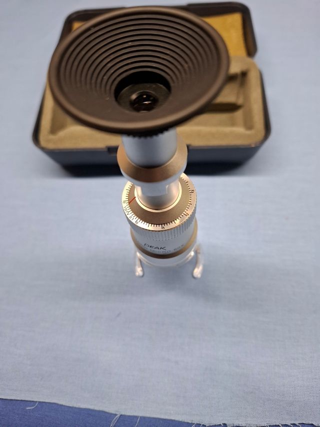 Microscope 50xA PEAK