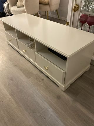 Mesa TV LIATORP IKEA