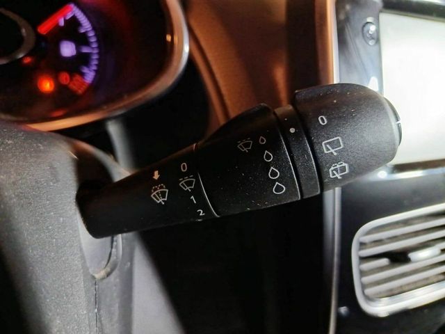 Renault Clio Zen TCe 66kW (90CV) -18