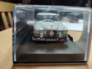 Mercedes 220 Revell Scalextric