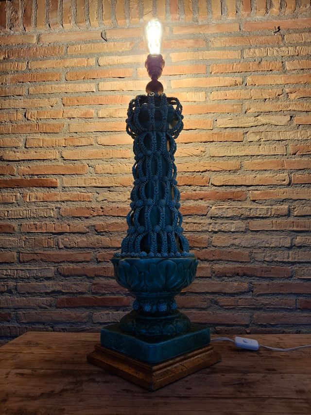 Lámpara de mesa vintage