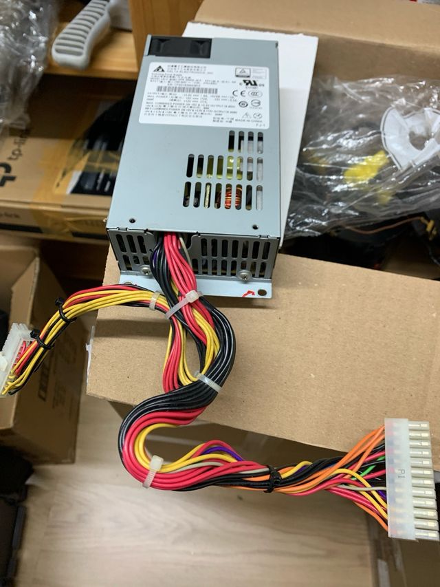 Fuente alimentacion qnap tvs 473