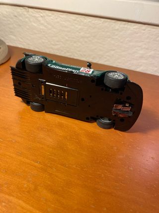 Scalextric Aston Martin DBR9