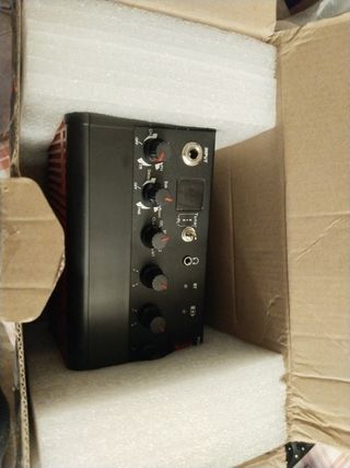 Amplificador de Guitarra eléctrica 15W