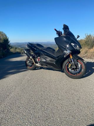 Yamaha tmax 530sx