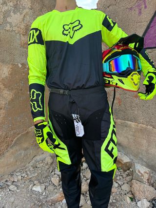 Traje de motocross de FOX