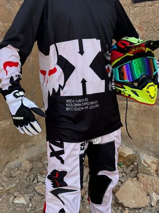 Traje de motocross de FOX
