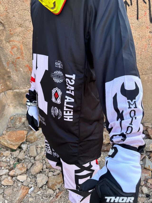 Traje de motocross de FOX