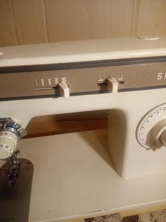 maquina de coser SINGER