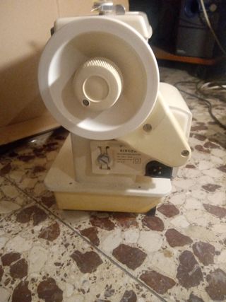 maquina de coser SINGER