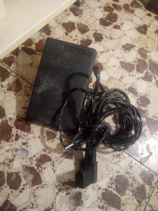 maquina de coser SINGER