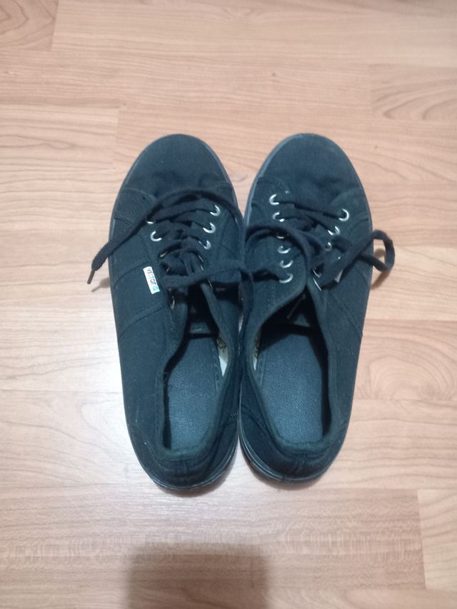 Zapatillas victoria negras