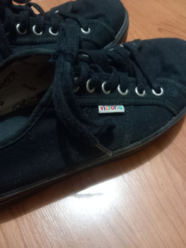 Zapatillas victoria negras