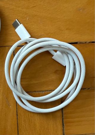 Alimentatore Apple UsbC  cavo iPad iPhone