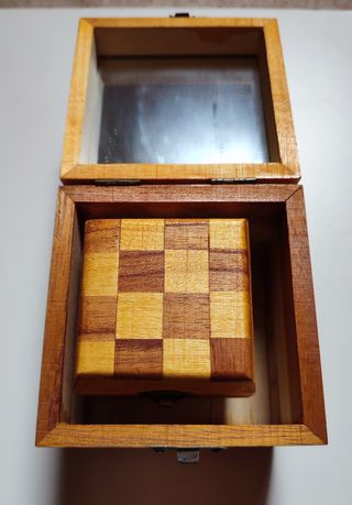 Dos cajas de madera con espejo ideal joyero