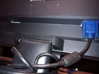 Dos pantallas para ordenador