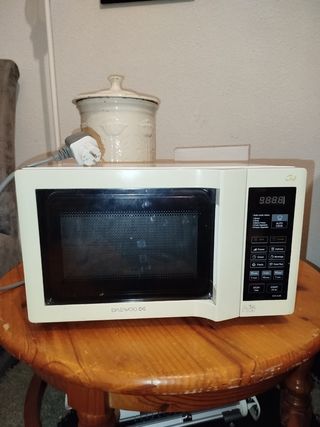 Microondas Daewoo grill