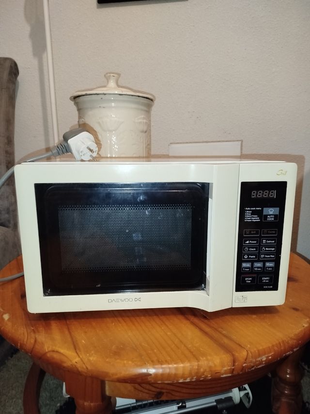 Microondas Daewoo grill