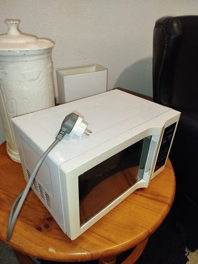 Microondas Daewoo grill