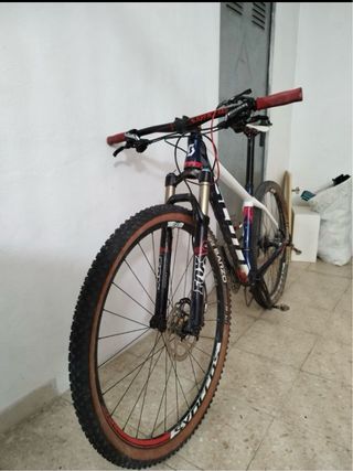 Bicicleta de montaña Scott Scale