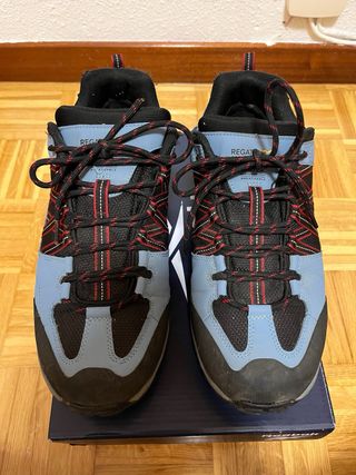 Botas de montaña