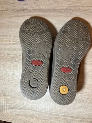 Botas de niño marca Titanitos