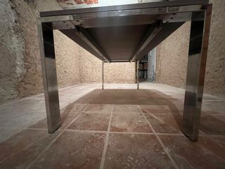 Tavolo in legno e acciaio inox 180x90