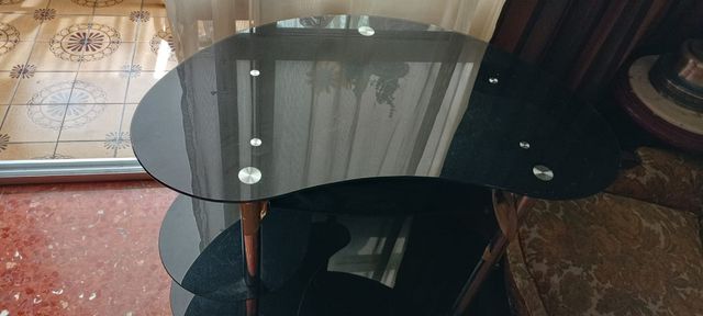 Se vende mesa de estudio/ordenador