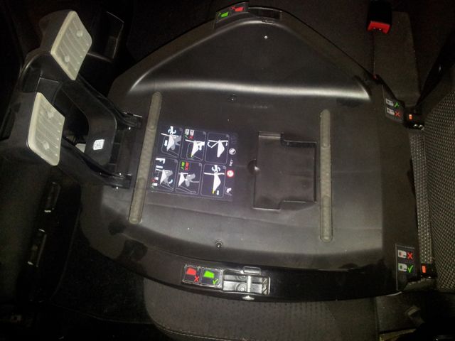 Sillita bebe para coche con soporte giratorio