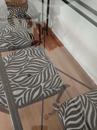 Mesa de comedor con 6 sillas