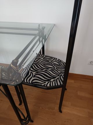 Mesa de comedor con 6 sillas